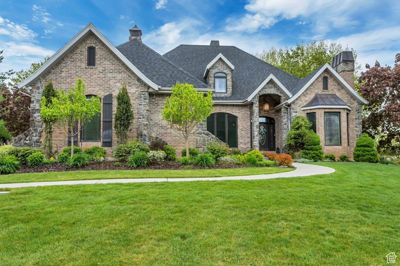 Stone estate on 2.36 acres in Mapleton, Utah